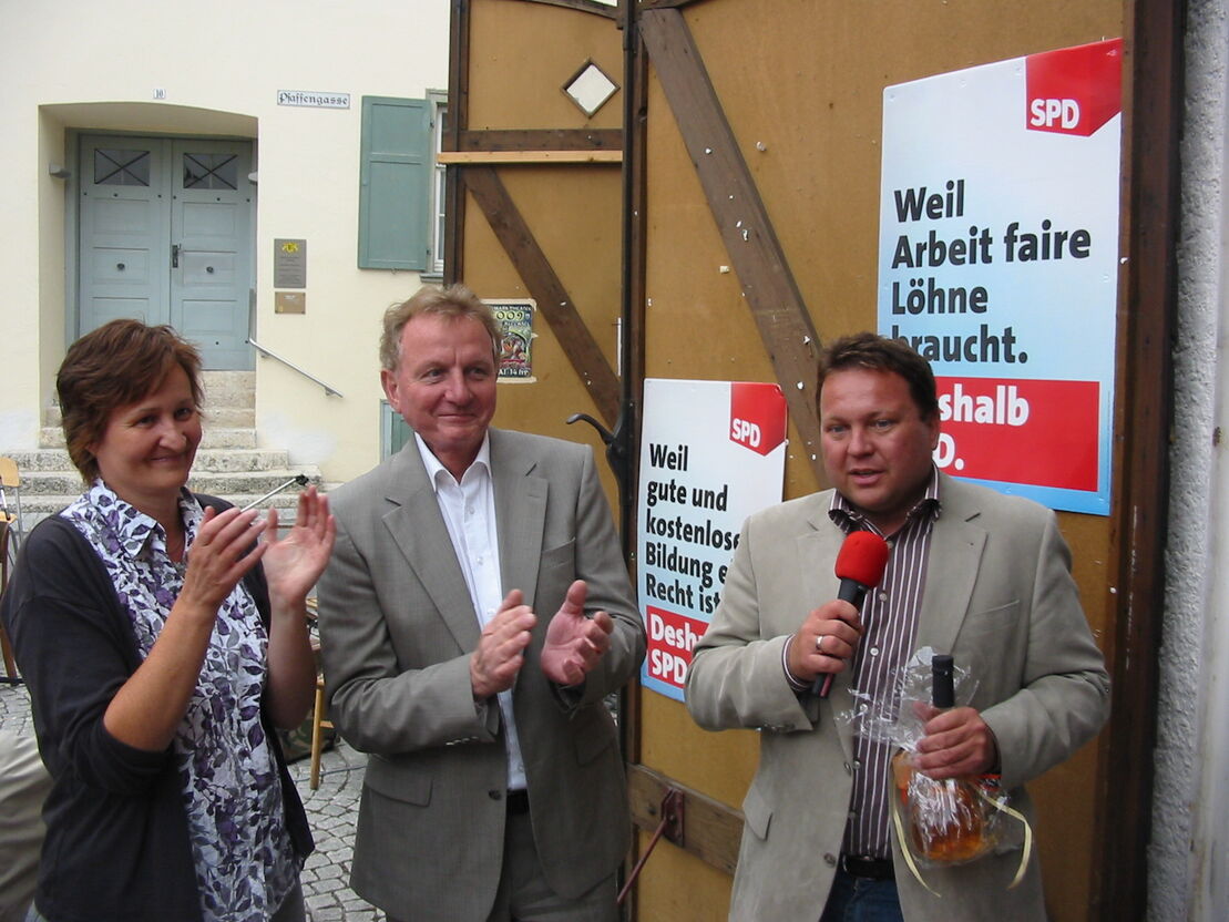 Martin Gerster und Claus Schmiedel beim Altstadtfest